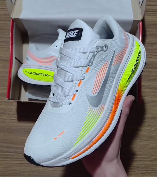 Tênis Zoom - Branco/Amarelo